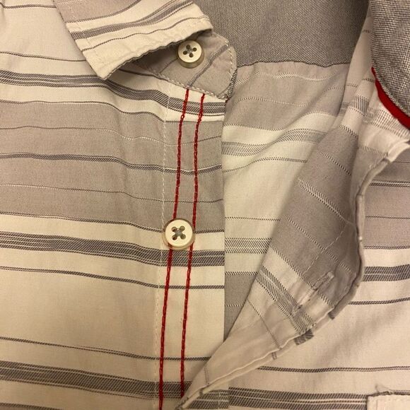 Across The Pond Gray and White‎ Striped Button Down Shirt Size L - Picture 6 of 13